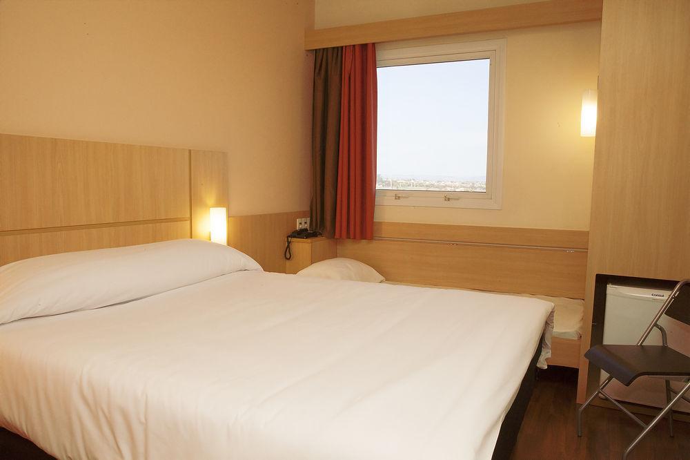 Ibis Ourinhos Hotel Ngoại thất bức ảnh