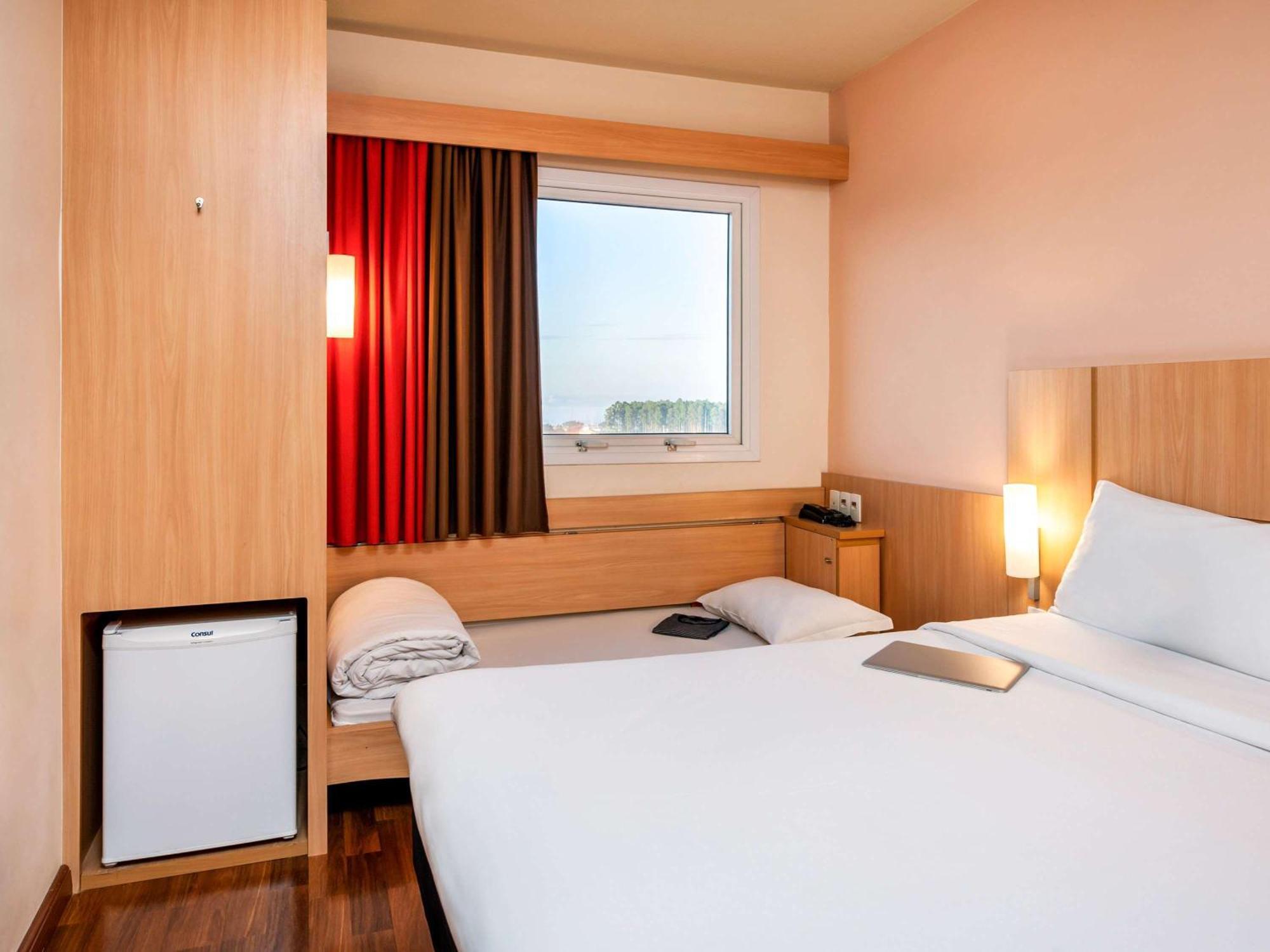 Ibis Ourinhos Hotel Ngoại thất bức ảnh