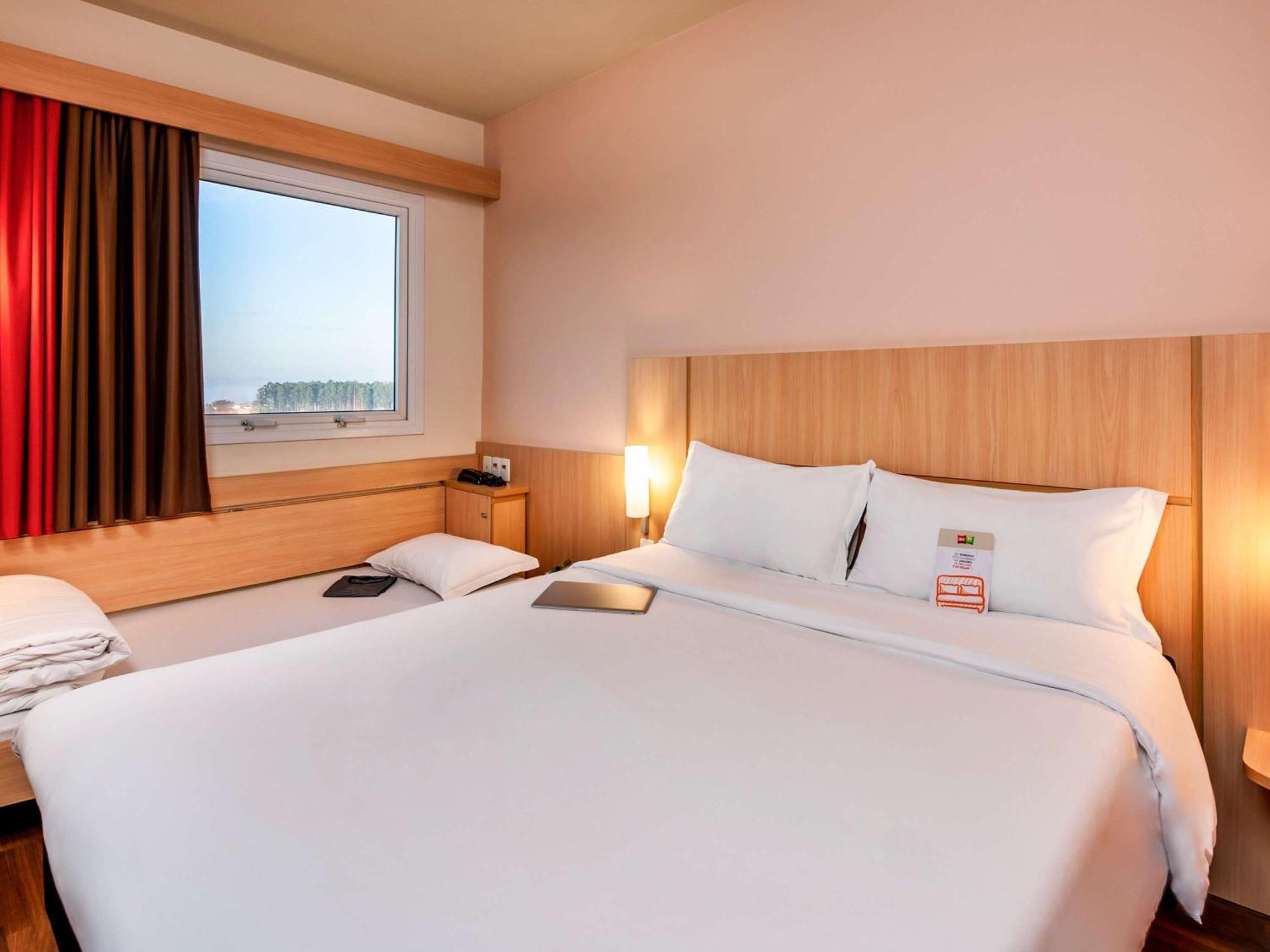 Ibis Ourinhos Hotel Ngoại thất bức ảnh