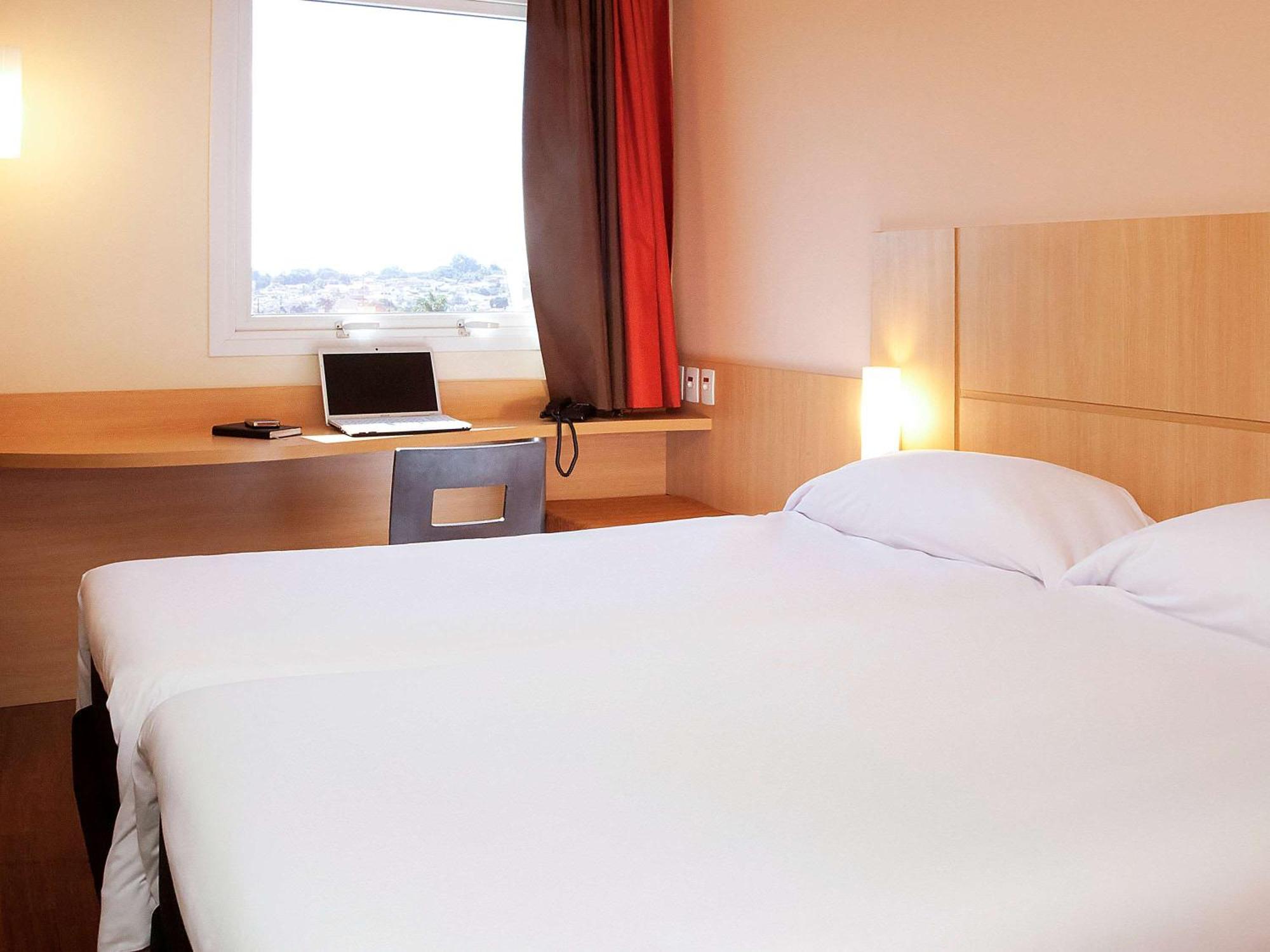 Ibis Ourinhos Hotel Ngoại thất bức ảnh