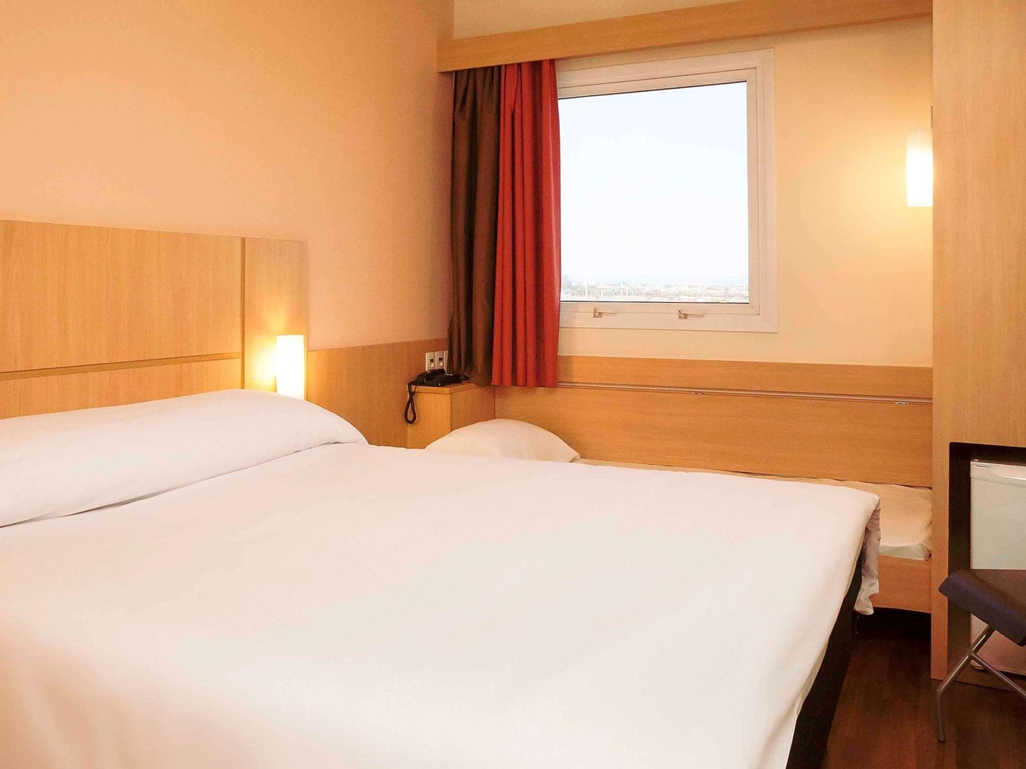 Ibis Ourinhos Hotel Ngoại thất bức ảnh