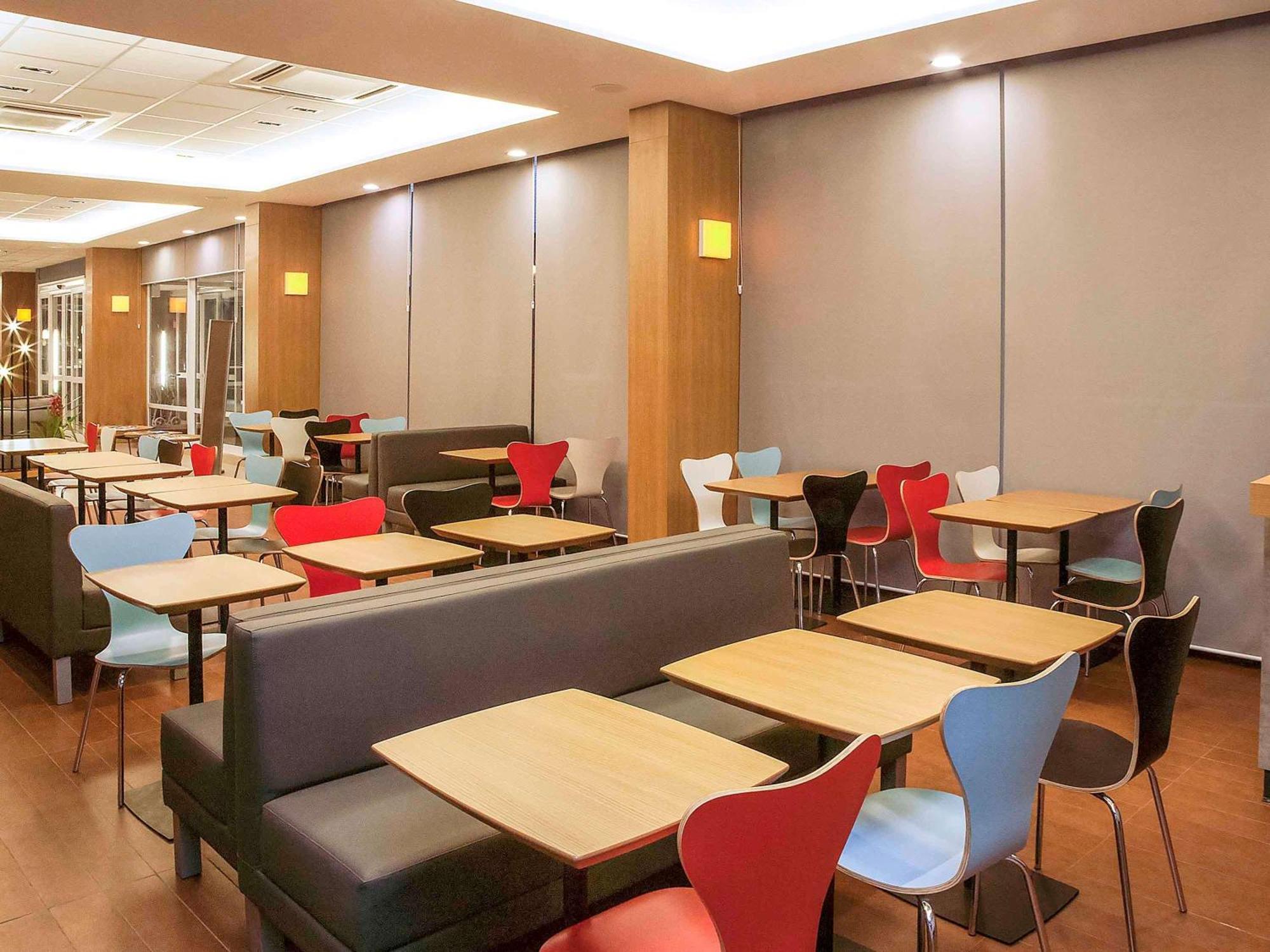 Ibis Ourinhos Hotel Ngoại thất bức ảnh